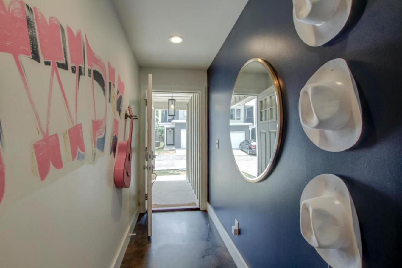 Howdy House New And Trendy With Rooftop Deck Nashville Buitenkant foto